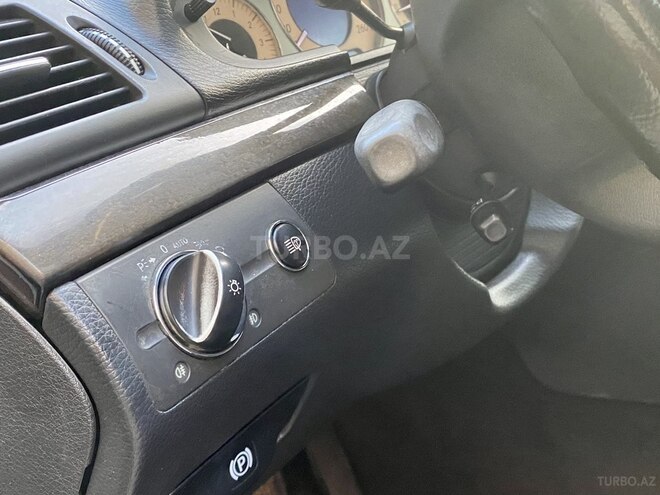 Mercedes E 240 2002, 246,000 km - 2.4 l - Bakı