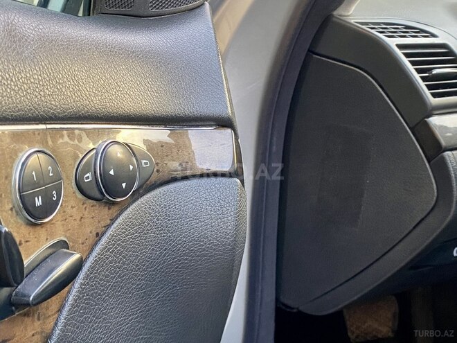 Mercedes E 240 2002, 246,000 km - 2.4 l - Bakı