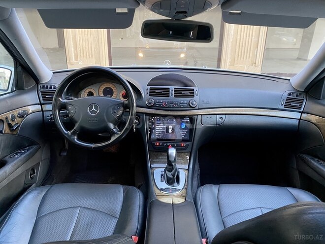 Mercedes E 240 2002, 246,000 km - 2.4 l - Bakı