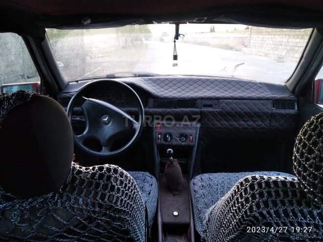 Mercedes E 250 1986, 555,555 km - 2.5 l - Bakı