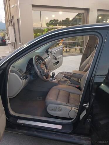 Audi A4 2005, 199,000 km - 2.0 l - Bakı