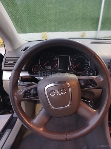Audi A4 2005, 199,000 km - 2.0 l - Bakı