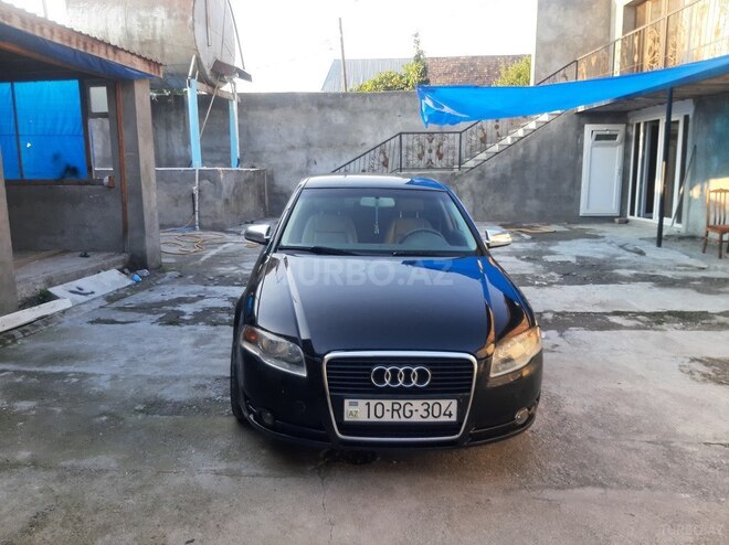 Audi A4 2005, 199,000 km - 2.0 l - Bakı