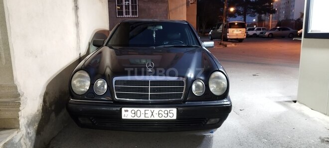 Mercedes E 230 1997, 420,000 km - 2.3 l - Bakı
