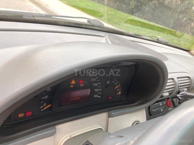 Mercedes C 240 2001, 277,000 km - 2.4 l - Bakı