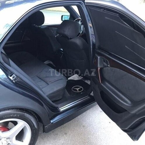 Mercedes E 220 d 1997, 257,000 km - 2.2 л - İsmayıllı