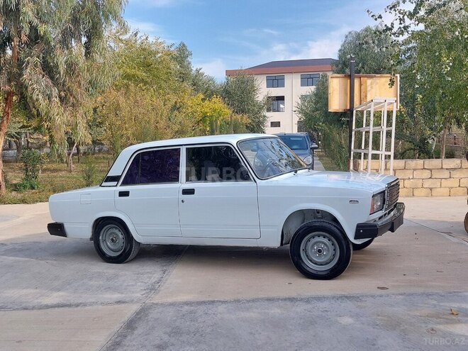 LADA (VAZ) 2107 2009, 93,000 km - 1.6 l - Şirvan