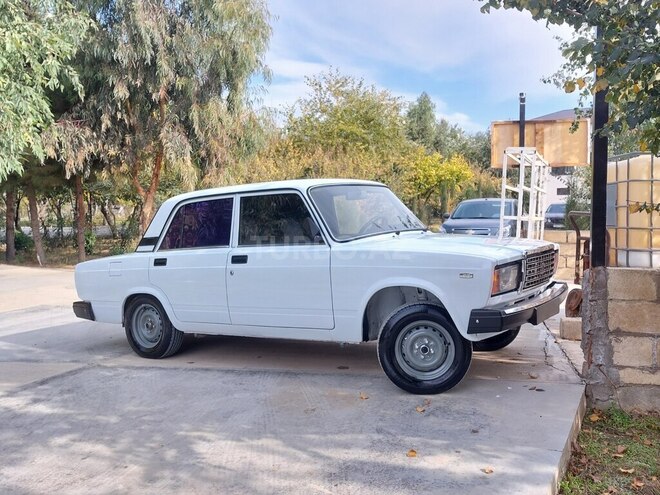 LADA (VAZ) 2107 2009, 93,000 km - 1.6 l - Şirvan