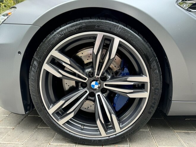BMW M6 2015, 95,000 km - 4.4 l - Bakı