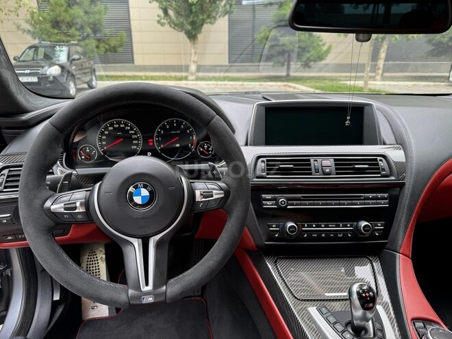 BMW M6 2015, 95,000 km - 4.4 l - Bakı