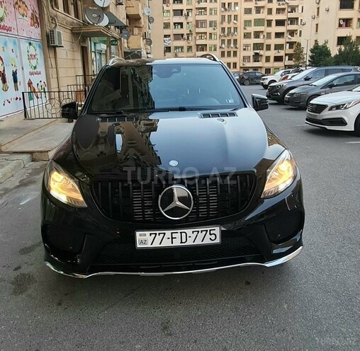 Mercedes GLE 250 4MATIC 2016, 245,020 km - 2.2 л - Bakı