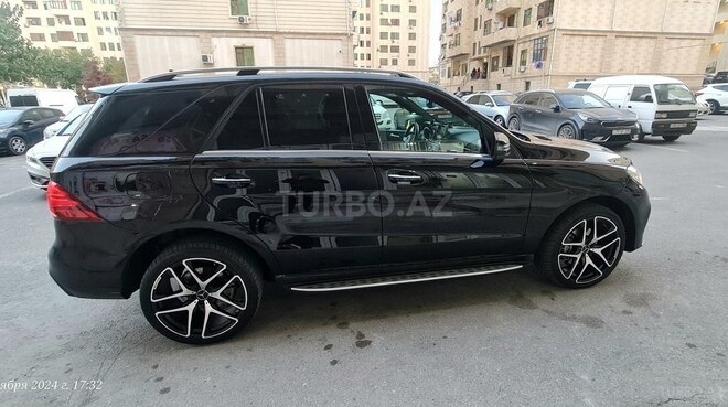 Mercedes GLE 250 4MATIC 2016, 245,020 km - 2.2 л - Bakı