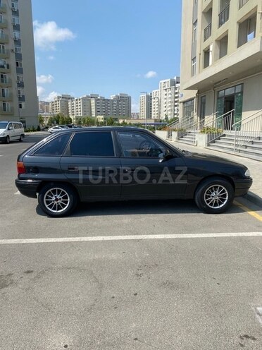 Opel Astra 1992, 291,432 km - 1.8 l - Bakı