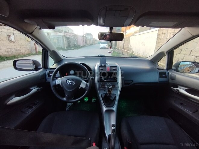 Toyota Auris 2008, 278,000 km - 1.4 л - Bakı
