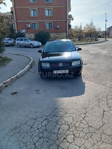 Volkswagen Jetta 2003, 286,400 km - 2.0 l - Bakı