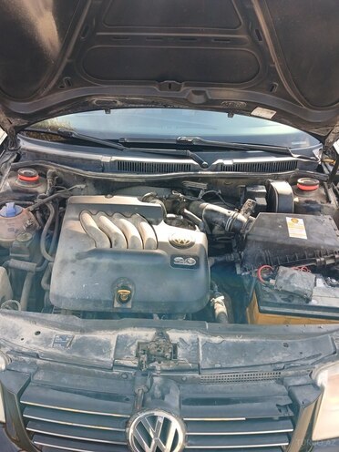 Volkswagen Jetta 2003, 286,400 km - 2.0 l - Bakı