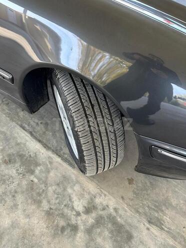 Mercedes E 320 2000, 318,200 km - 3.2 l - Bakı