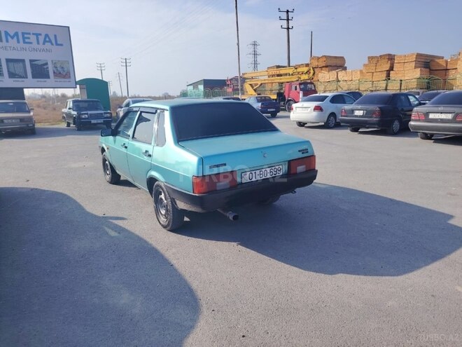 LADA (VAZ) 21099 2000, 252,300 km - 1.5 l - Ucar