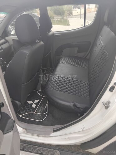 Mitsubishi L200 2008, 310,000 km - 2.5 l - Bakı