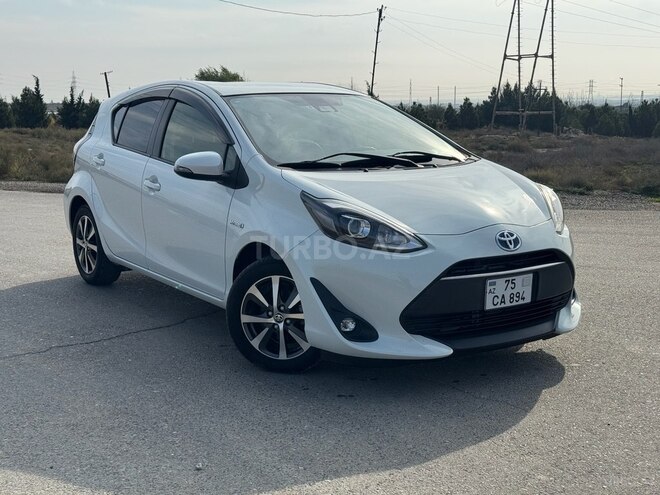 Toyota Aqua 2017, 80,000 km - 1.5 l - Bakı