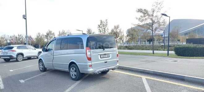 Mercedes Vito 2019, 440,000 km - 2.2 l - Bakı