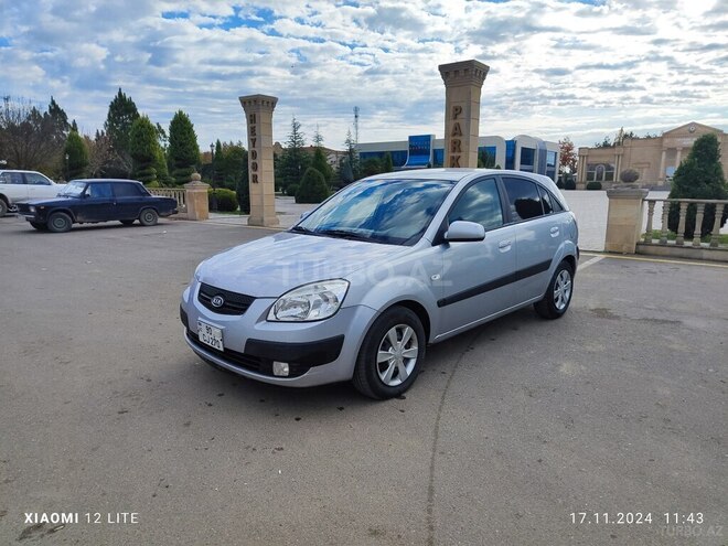 Kia Rio 2009, 138,008 km - 1.5 l - Saatlı
