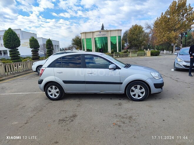 Kia Rio 2009, 138,008 km - 1.5 l - Saatlı