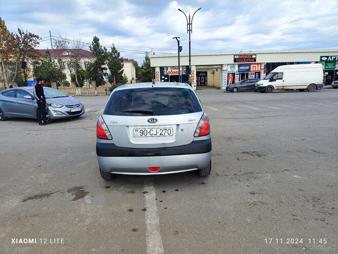 Kia Rio 2009, 138,008 km - 1.5 l - Saatlı