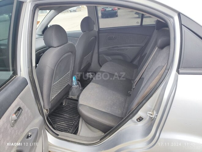 Kia Rio 2009, 138,008 km - 1.5 l - Saatlı