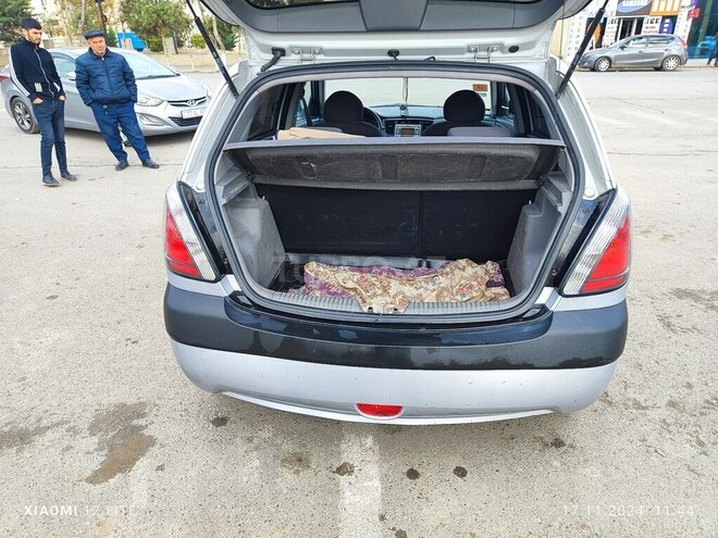 Kia Rio 2009, 138,008 km - 1.5 l - Saatlı