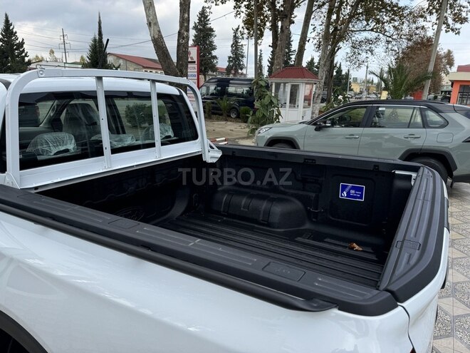 Ford Ranger-13