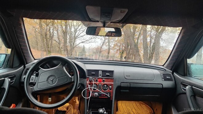 Mercedes C 220 d 1999, 400,000 km - 2.2 l - Bakı