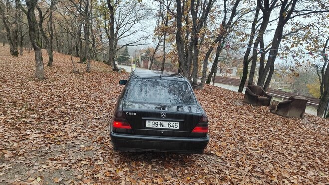 Mercedes C 220 d 1999, 400,000 km - 2.2 l - Bakı