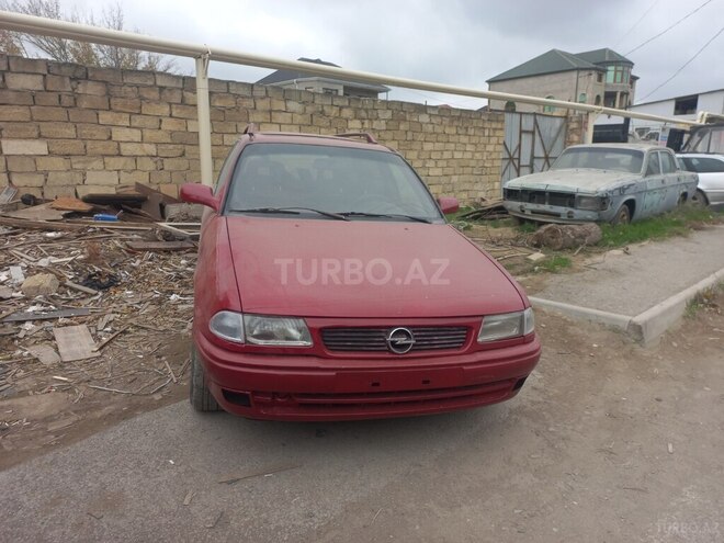 Opel Astra 1996, 222,220 km - 1.6 l - Bakı