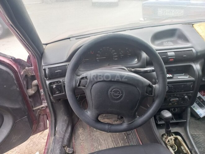 Opel Astra 1996, 222,220 km - 1.6 l - Bakı