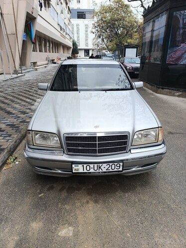 Mercedes C 240 1997, 800,000 km - 2.4 л - Bakı