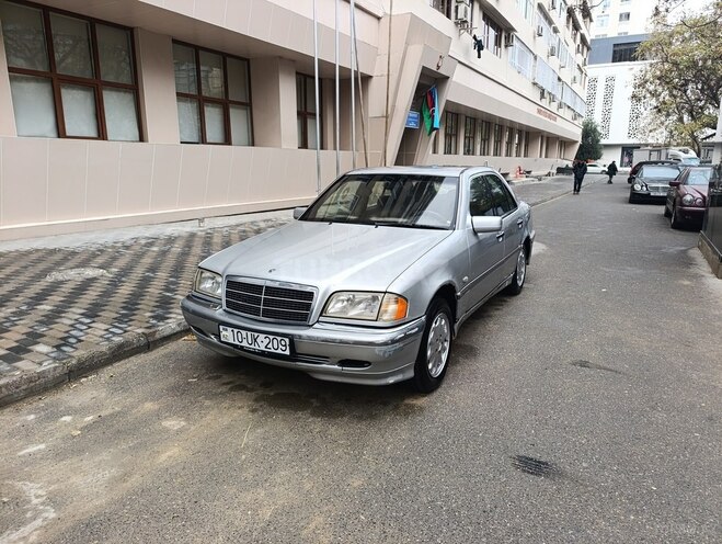 Mercedes C 240 1997, 800,000 km - 2.4 л - Bakı