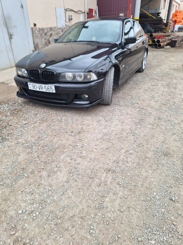 BMW 528 2003, 495,000 km - 2.5 l - Bakı
