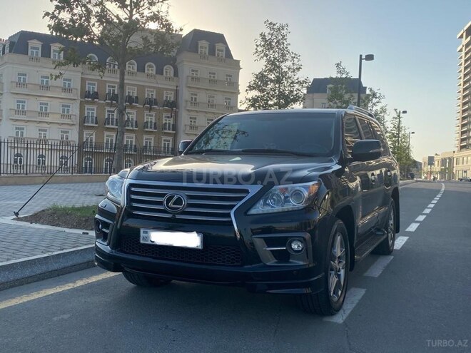 Lexus LX 570-1