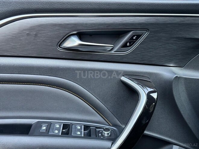 Bestune T77 2022, 37,300 km - 2.0 l - Bakı