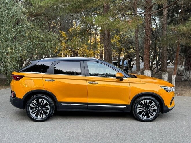 Bestune T77 2022, 37,300 km - 2.0 l - Bakı