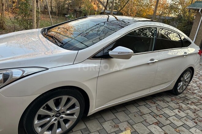 Hyundai i40 2013, 295,000 km - 2.0 l - Qəbələ