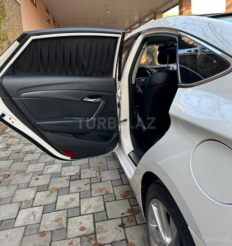Hyundai i40 2013, 295,000 km - 2.0 l - Qəbələ