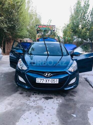 Hyundai i30 2014, 236,000 km - 1.6 l - İmişli
