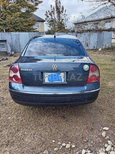 Volkswagen Passat 2004, 360,000 km - 1.8 l - Lənkəran