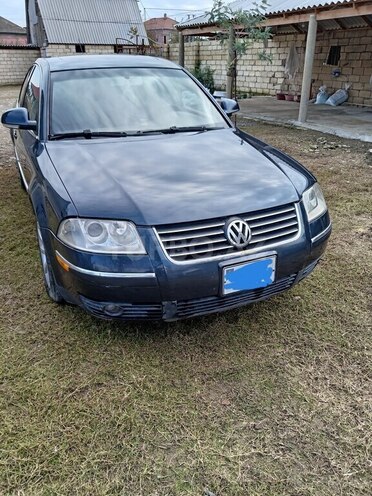 Volkswagen Passat 2004, 360,000 km - 1.8 l - Lənkəran