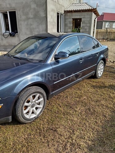 Volkswagen Passat 2004, 360,000 km - 1.8 l - Lənkəran