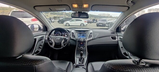 Hyundai Avante 2013, 225,000 km - 1.6 l - Bakı