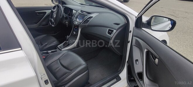 Hyundai Avante 2013, 225,000 km - 1.6 l - Bakı