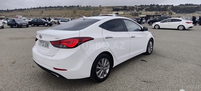 Hyundai Avante 2013, 225,000 km - 1.6 l - Bakı